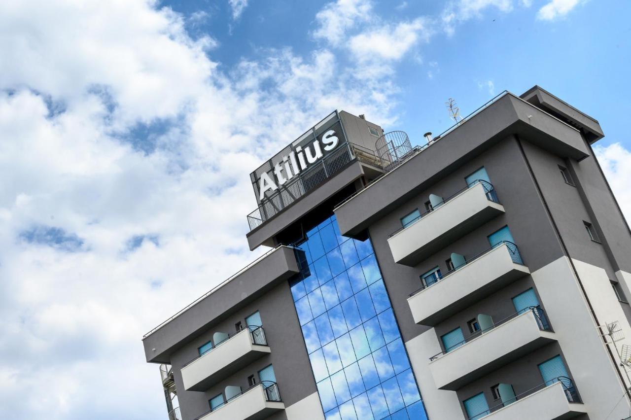 Hotel Atilius & Suites Риччоне Экстерьер фото